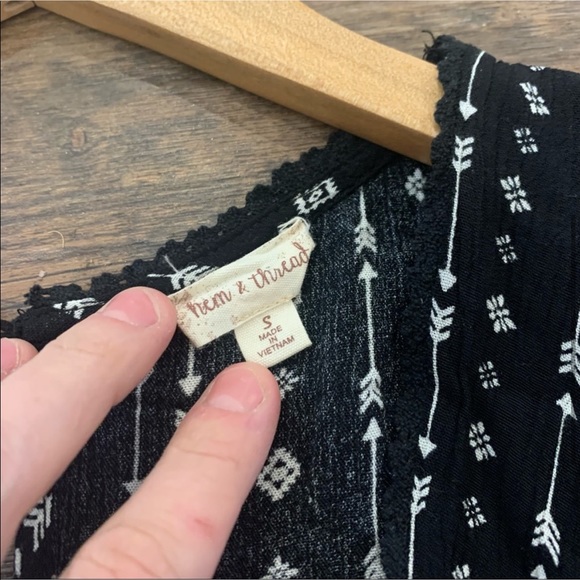 DONATED: Vici Jumpsuit - Picture 4 of 7